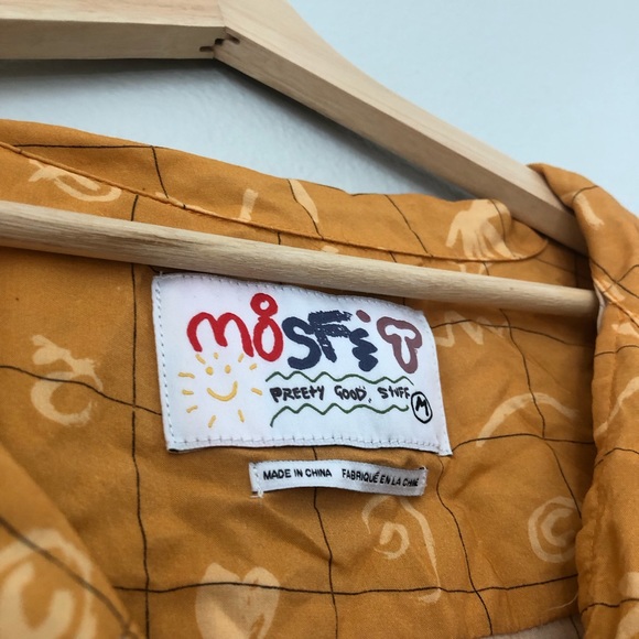 Misfit Button Up - Picture 3 of 3